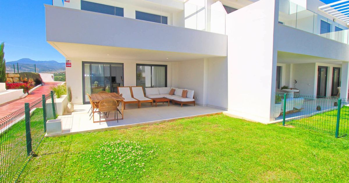 Apartamento de Planta Baja en Casares, Casares, 10/12