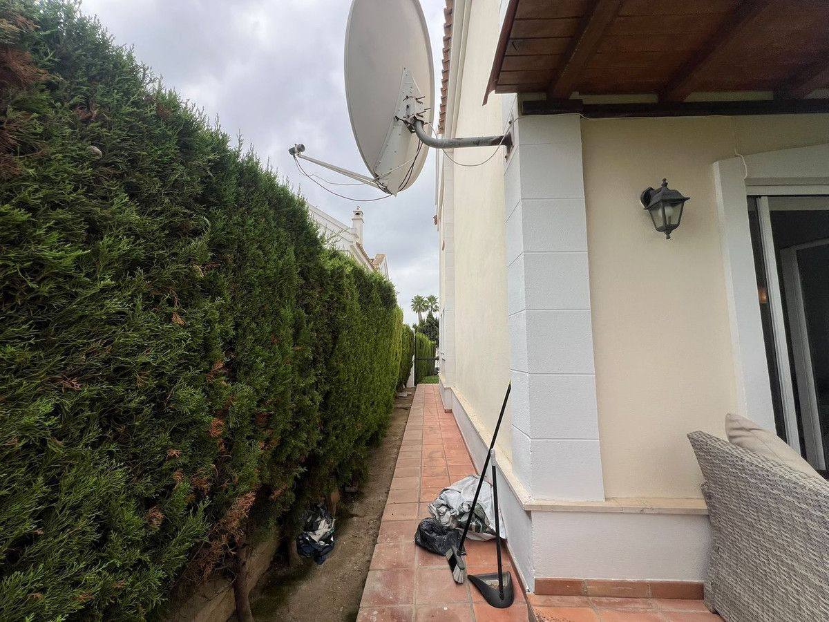 Semi-Detached House in La Alcaidesa, La Alcaidesa, 6/12