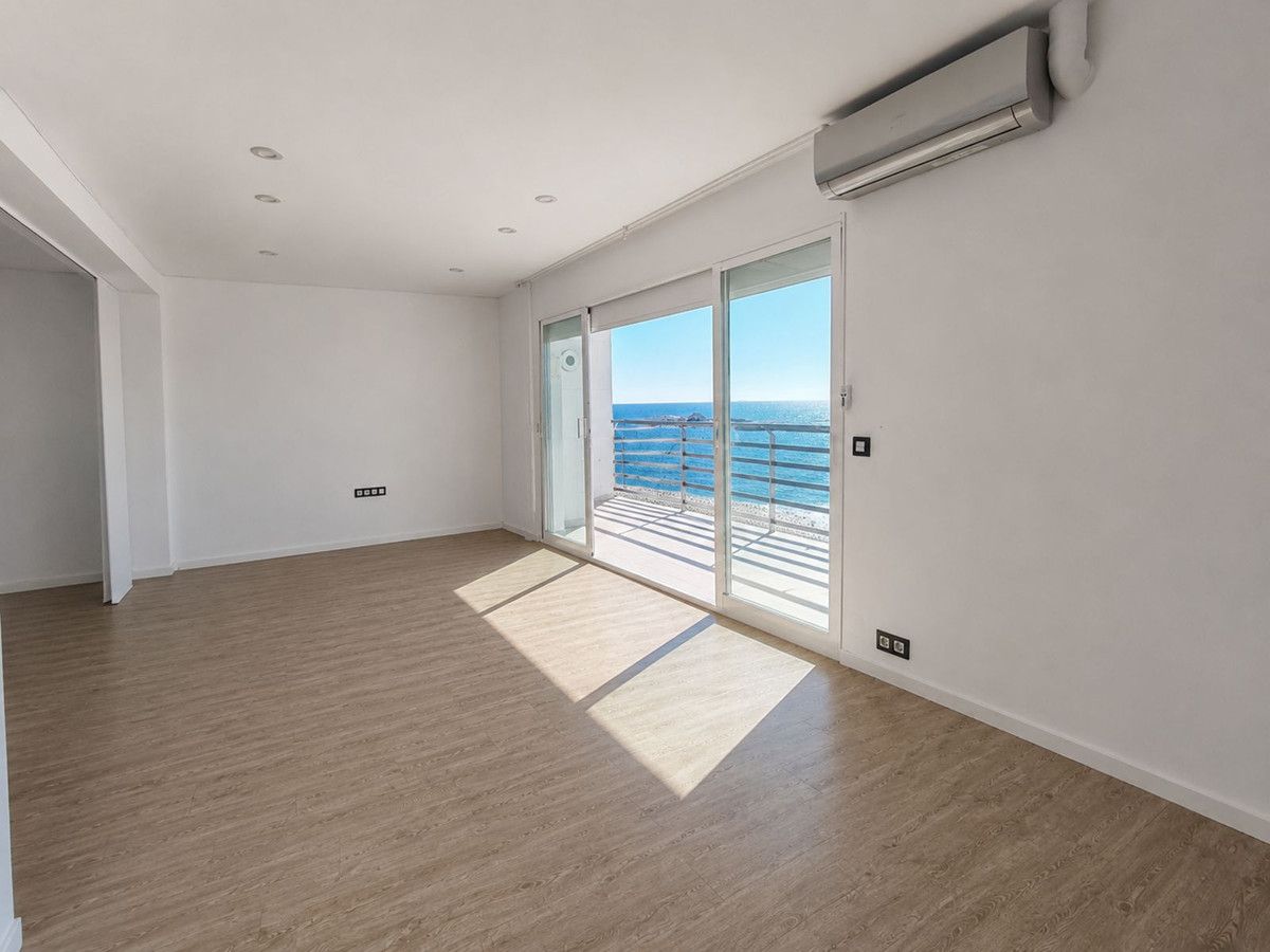 Middle Floor Apartment in Marbella, Marbella, 11/12