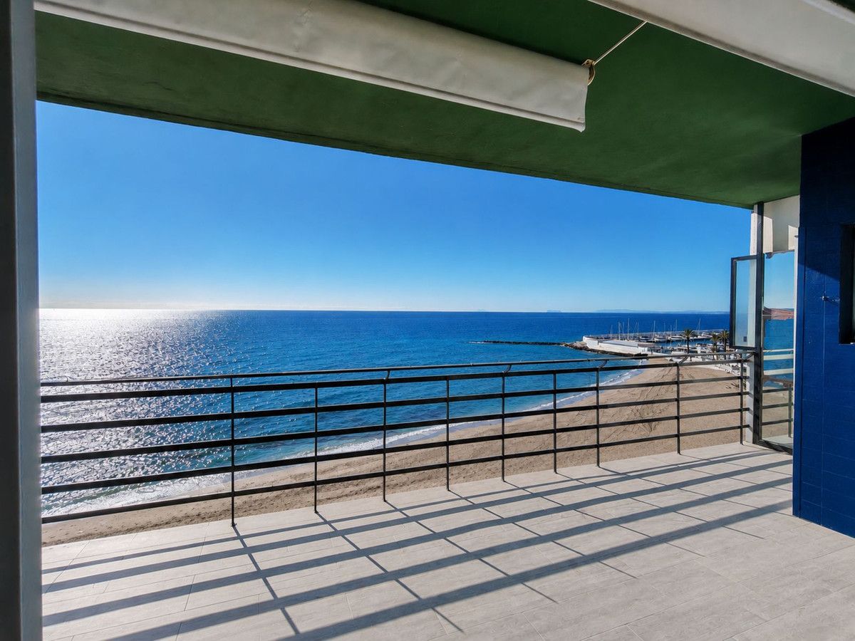 Middle Floor Apartment in Marbella, Marbella, 3/12