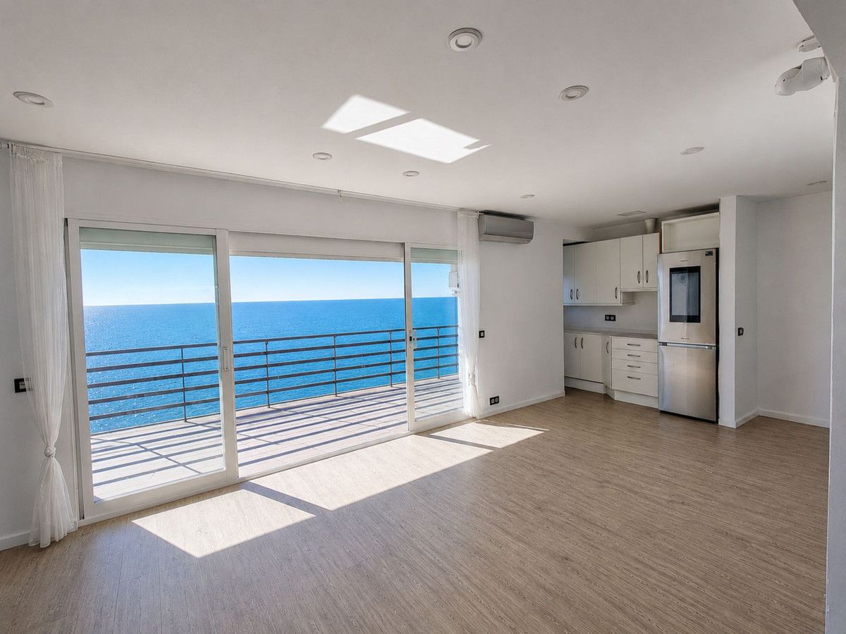 Middle Floor Apartment in Marbella, Marbella, 8/12