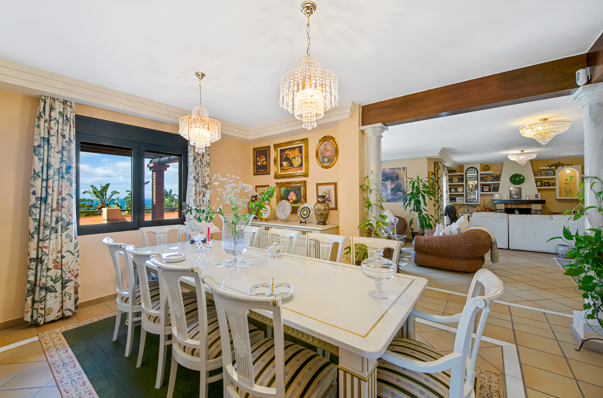 Villa i Estepona, Estepona East, Estepona, 5/12