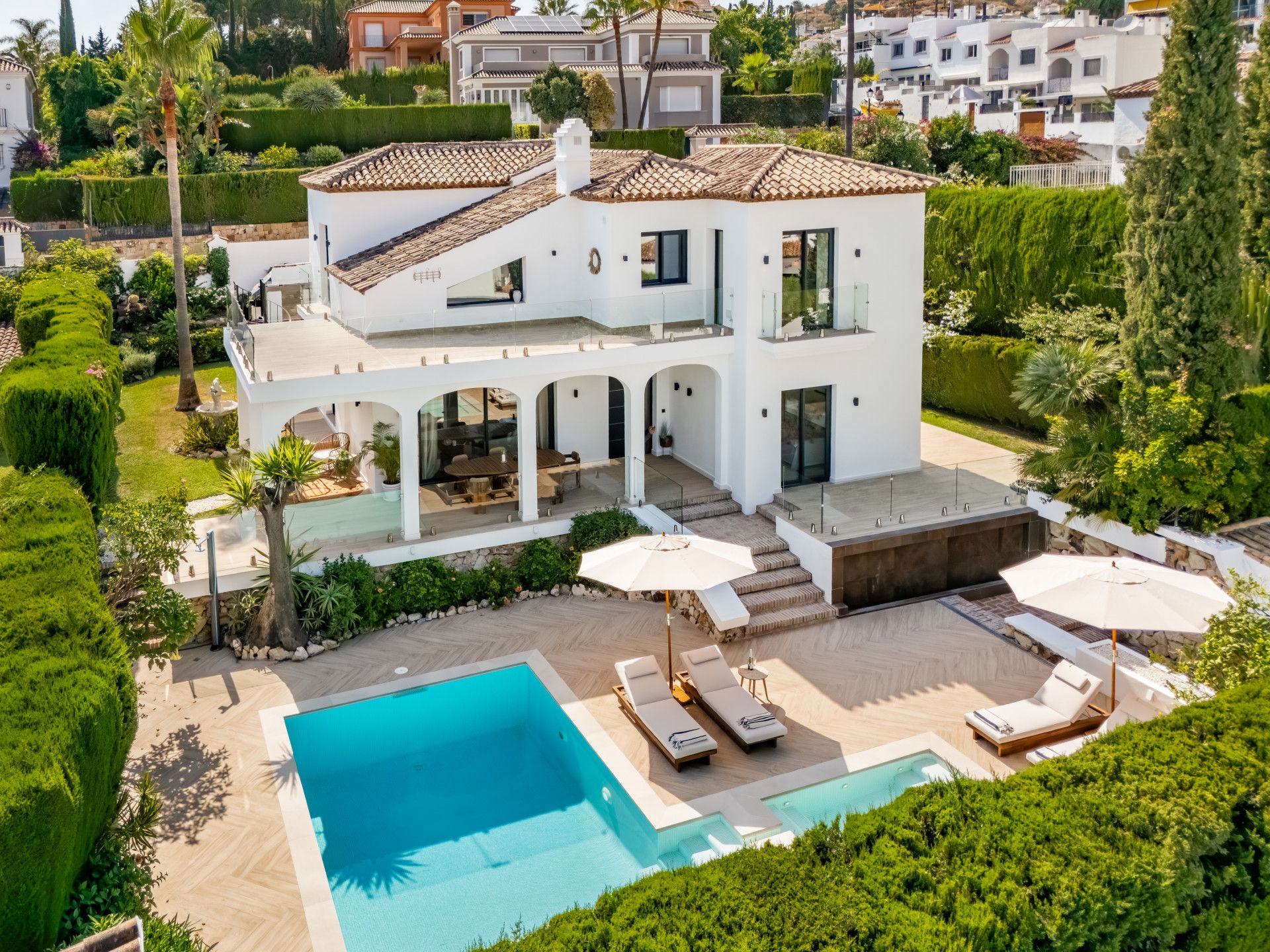 Villa in Nueva Andalucia, Marbella Country Club, Nueva Andalucia, 1/12
