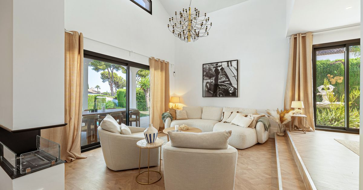 Villa in Nueva Andalucia, Marbella Country Club, Nueva Andalucia, 2/12