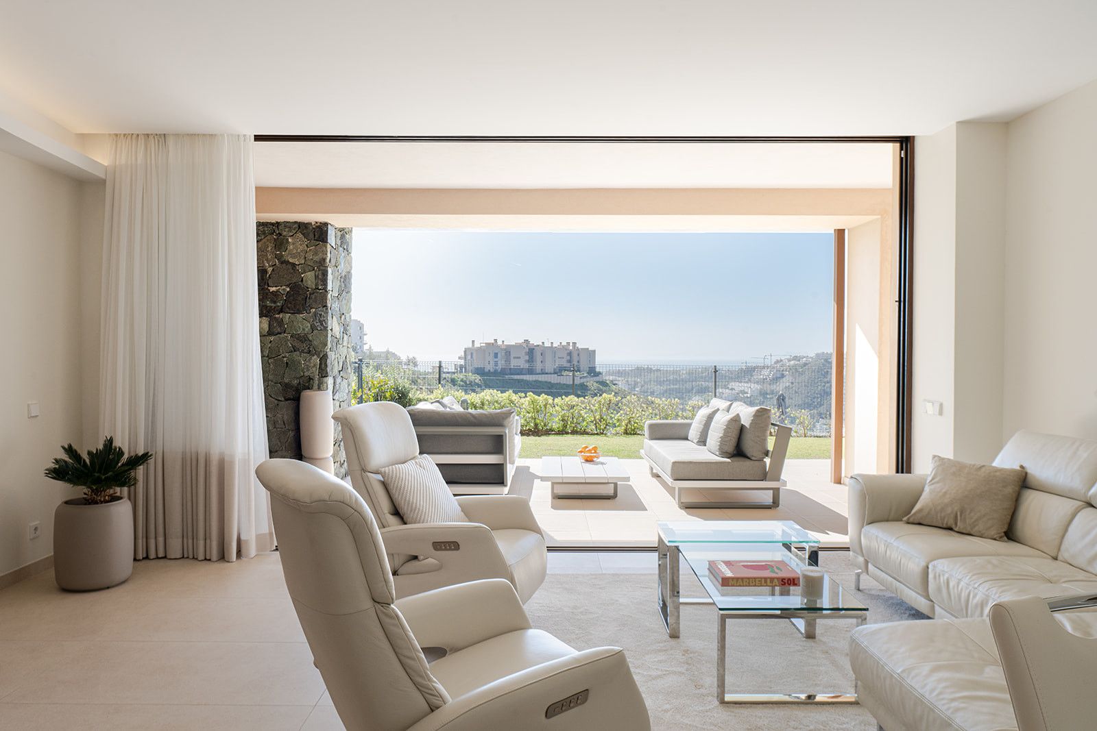 Apartamento en Planta Baja en Benahavis, Real de La Quinta, Benahavis, 7/12