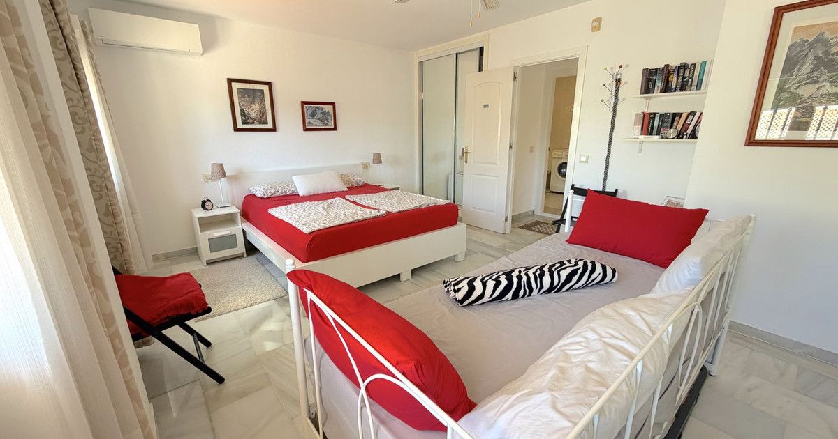 Duplex in Mijas, Mijas, 9/12