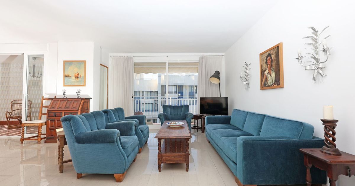 Appartement op de middelste verdieping in Marbella, Marbella, 4/12