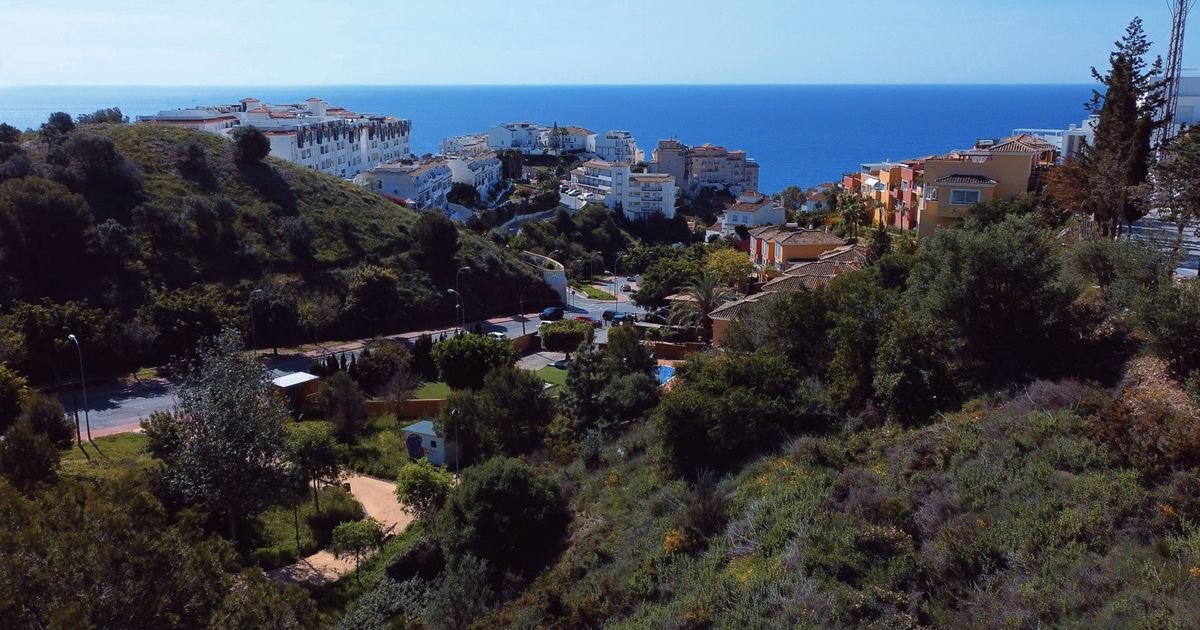 Участок в Benalmadena, La Capellania, Benalmadena, 3/12