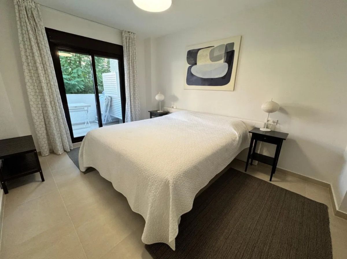 Apartament na środkowym piętrze w Marbella, Marbella, 4/12