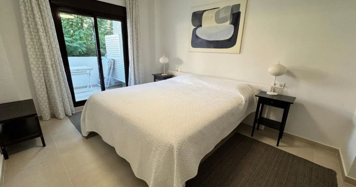 Apartament na środkowym piętrze w Marbella, Marbella, 4/12