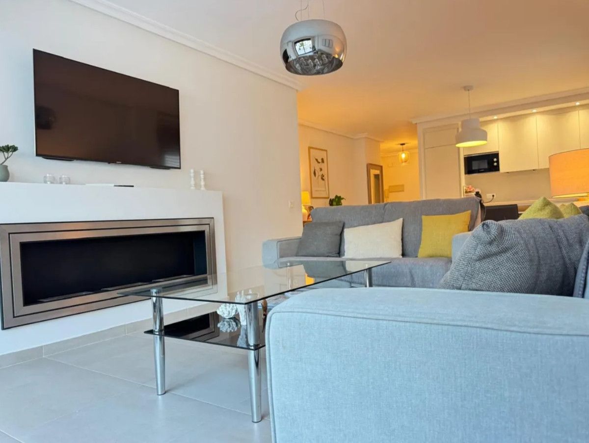Apartament na środkowym piętrze w Marbella, Marbella, 7/12