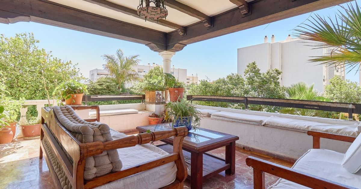Detached Villa in Marbella, Marbella, 2/12