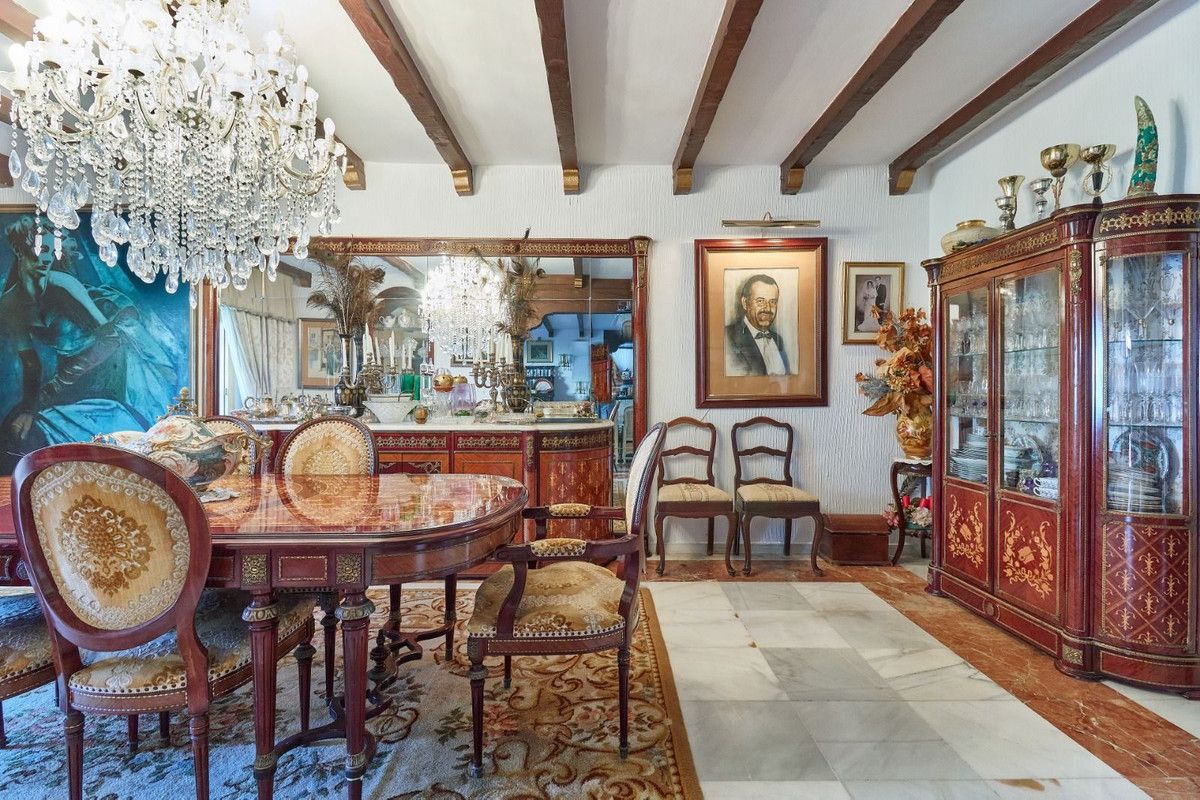 Detached Villa in Marbella, Marbella, 9/12