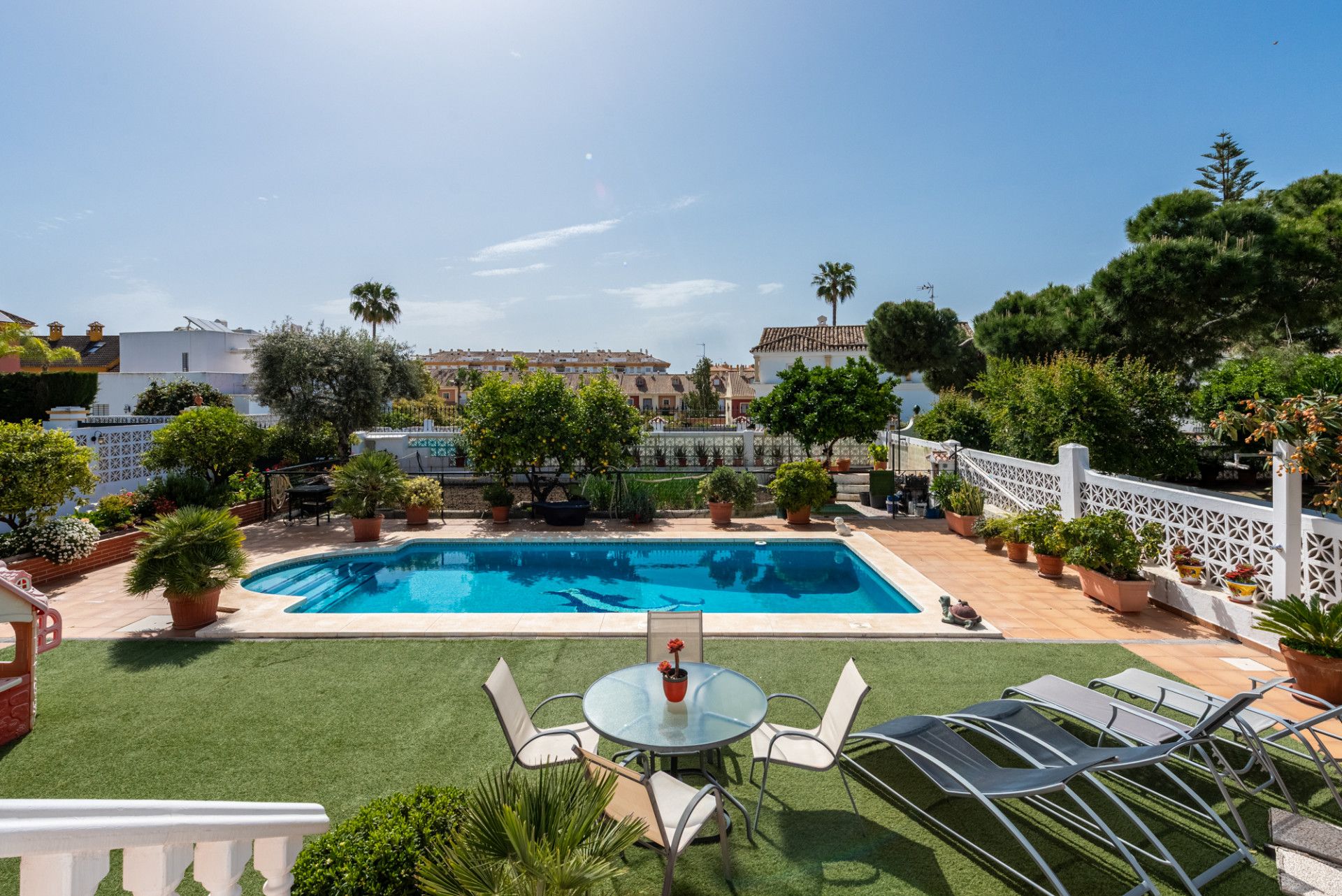 Villa in San Pedro de Alcantara, San Pedro de Alcantara, 4/12