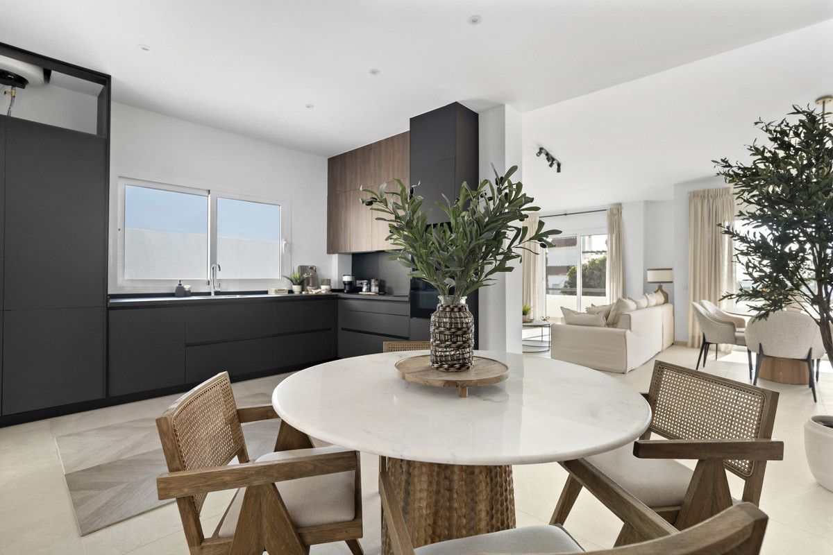 Detached Villa in Mijas, Mijas, 3/12