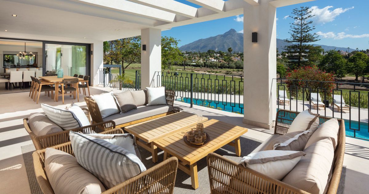 Detached Villa in Nueva Andalucía, Nueva Andalucía, 7/12