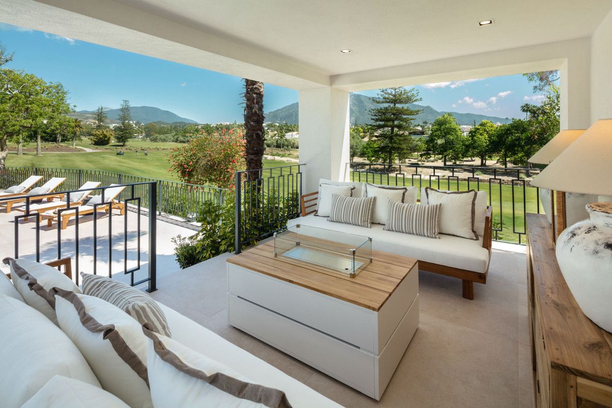 Detached Villa in Nueva Andalucía, Nueva Andalucía, 9/12