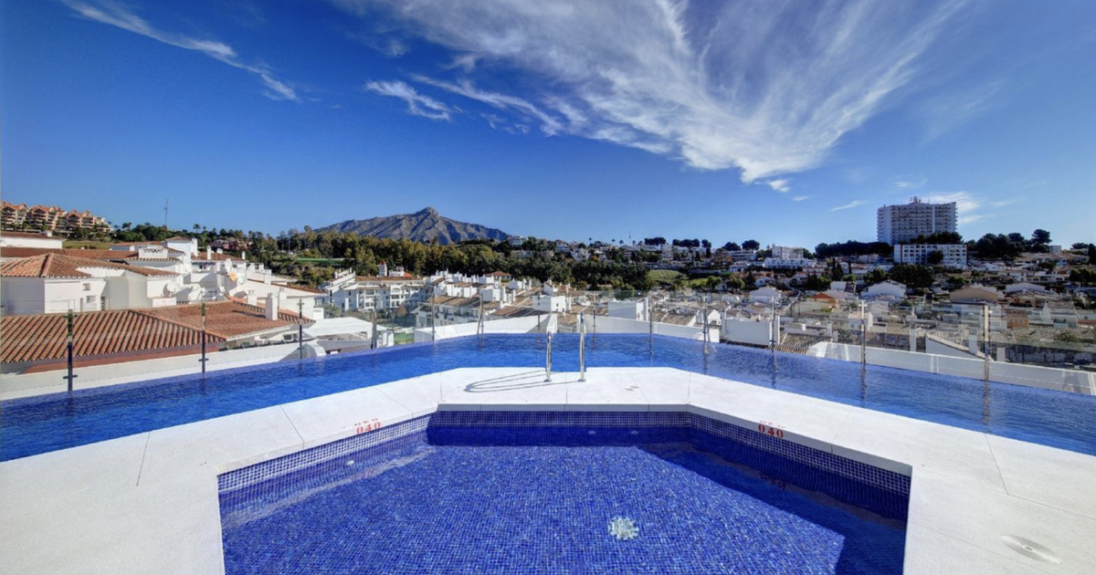 Apartment in Nueva Andalucia, Nueva Andalucia, 3/12