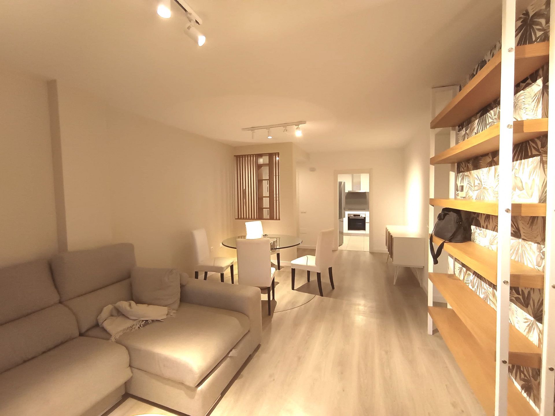 Apartment in Nueva Andalucia, Nueva Andalucia, 5/12