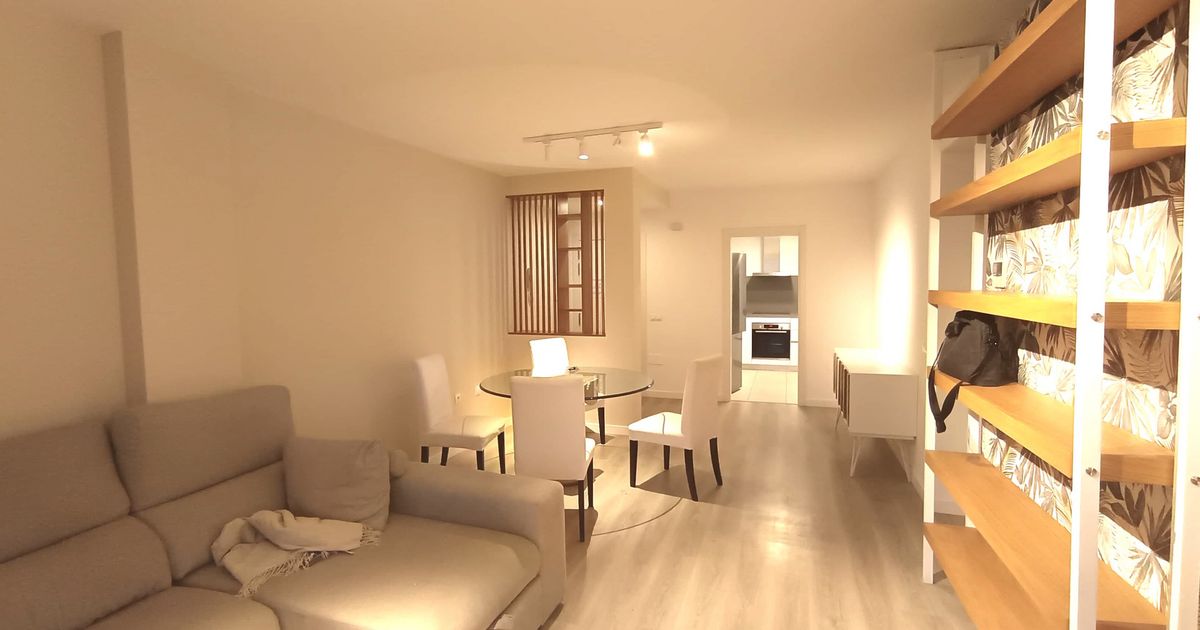 Apartment in Nueva Andalucia, Nueva Andalucia, 6/12