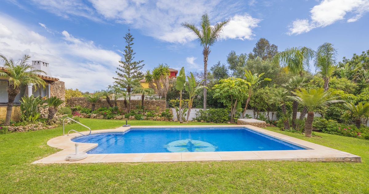 Detached Villa in Las Chapas, Las Chapas, 2/12