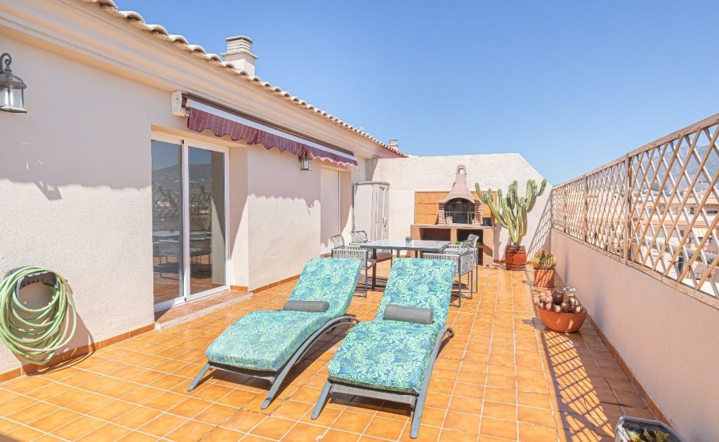 Penthouse in Las Lagunas, Las Lagunas, 2/12