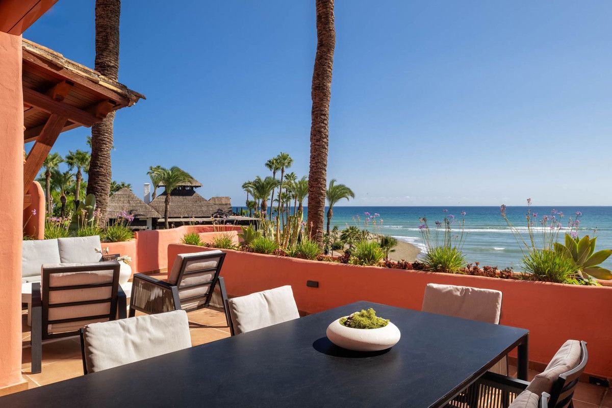 Apartamento de Planta Media en Estepona, Estepona, 1/12