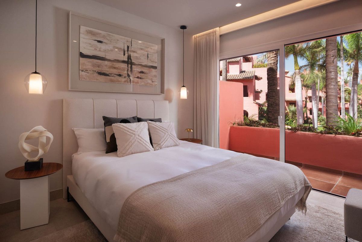 Apartamento de Planta Media en Estepona, Estepona, 11/12