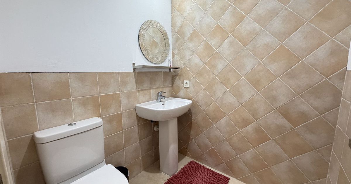Квартира на первом этаже в Estepona, Estepona, 9/12
