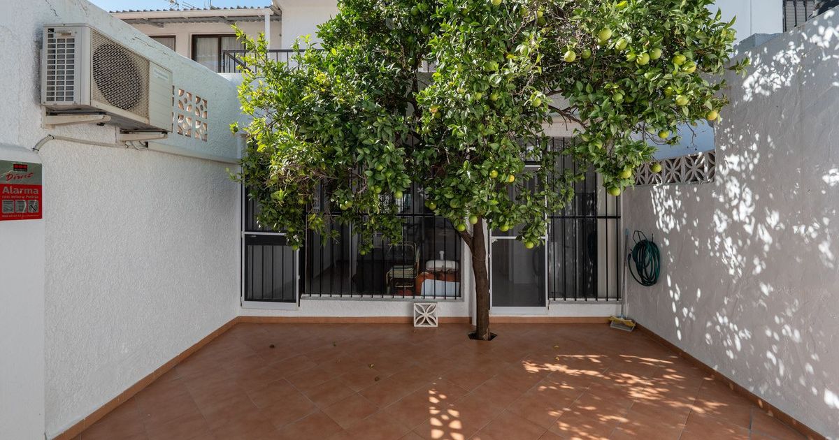 Reihenhaus in Nueva Andalucía, Nueva Andalucía, 12/12
