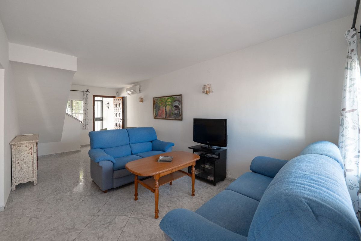 Reihenhaus in Nueva Andalucía, Nueva Andalucía, 3/12