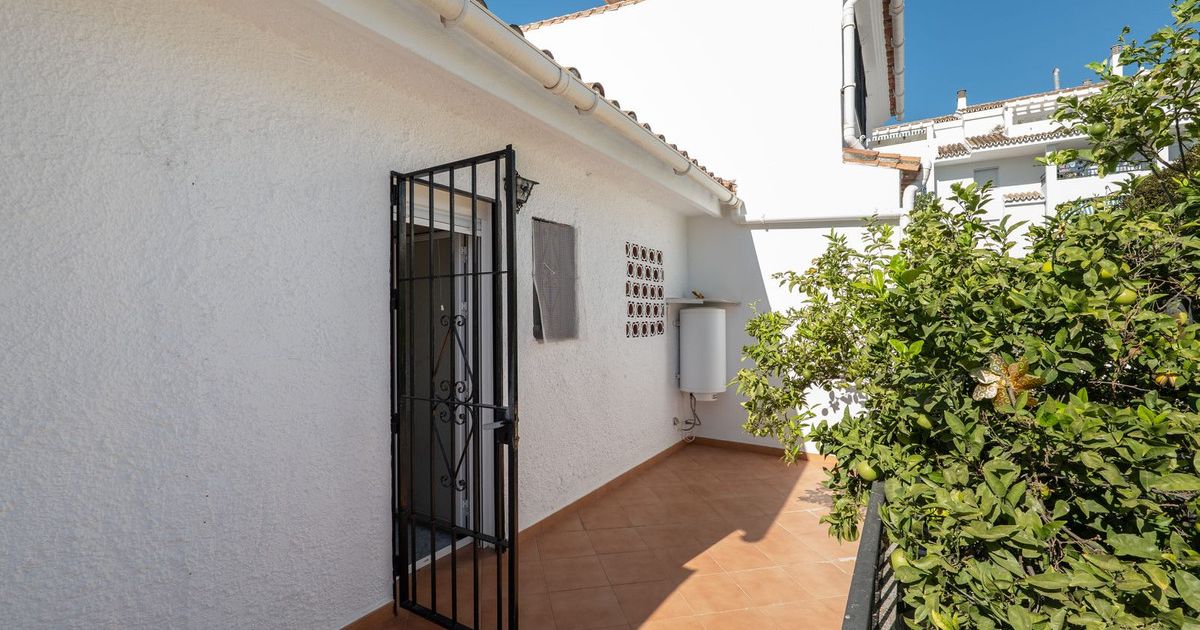 Reihenhaus in Nueva Andalucía, Nueva Andalucía, 8/12
