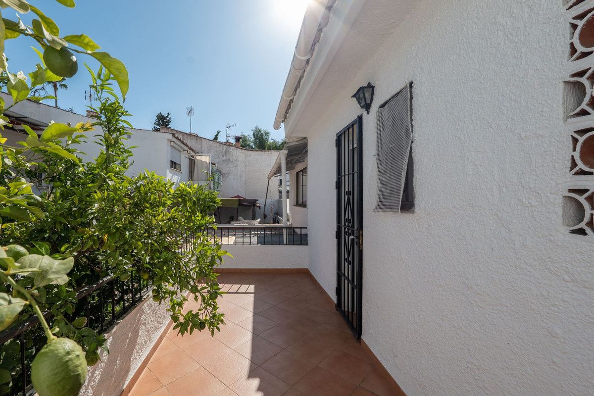 Reihenhaus in Nueva Andalucía, Nueva Andalucía, 10/12