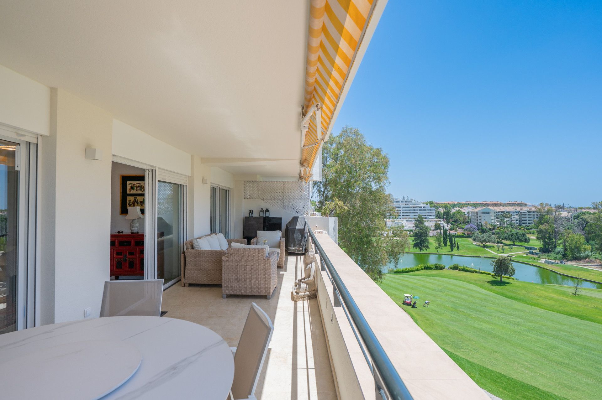Duplex Penthouse in San Pedro de Alcantara, Guadalmina Alta, San Pedro de Alcantara, 5/12