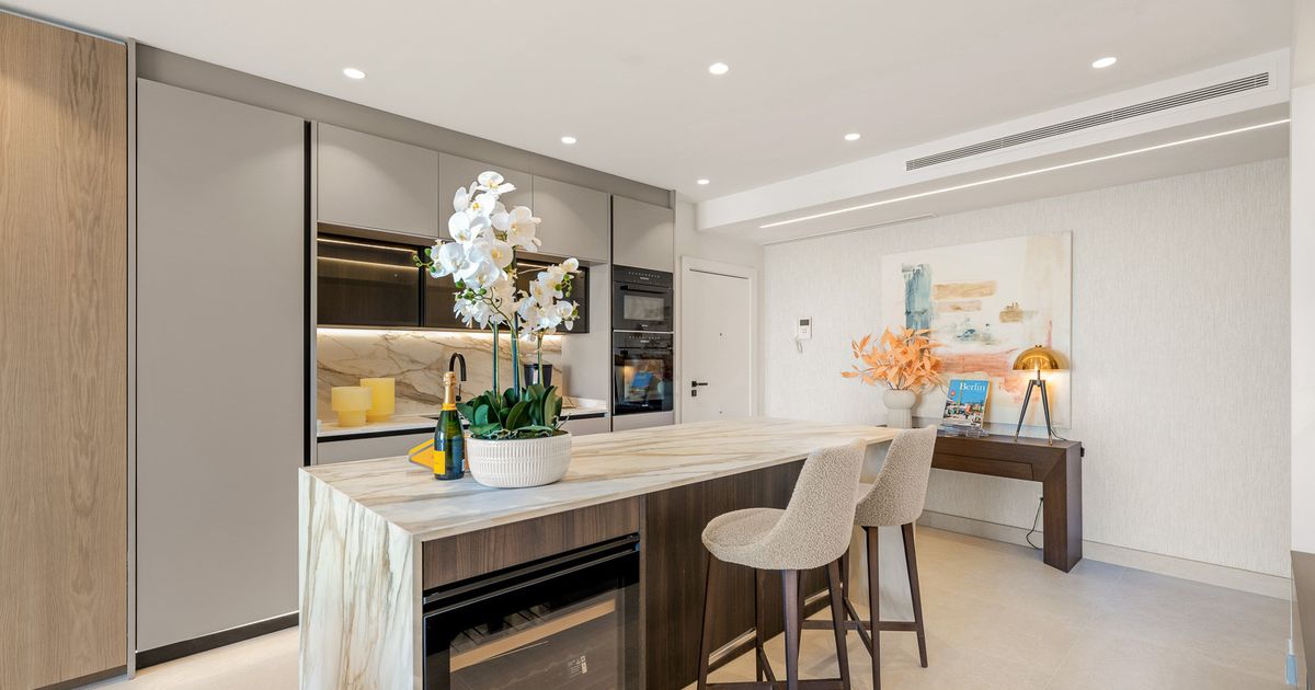 Apartment in Estepona, Bahía del Velerín, Estepona, 8/12