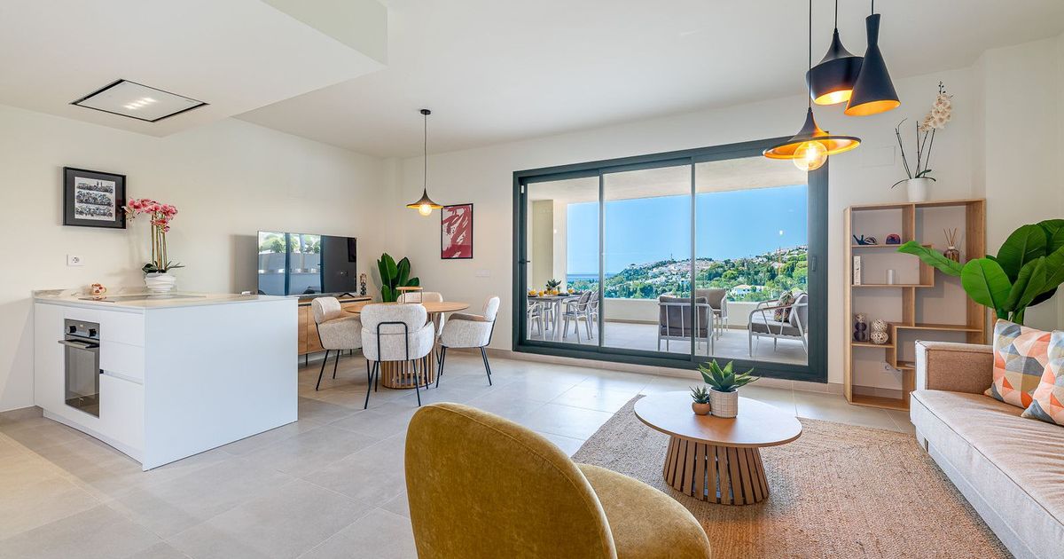 Apartament na środkowym piętrze w Benalmadena, Benalmadena, 2/12