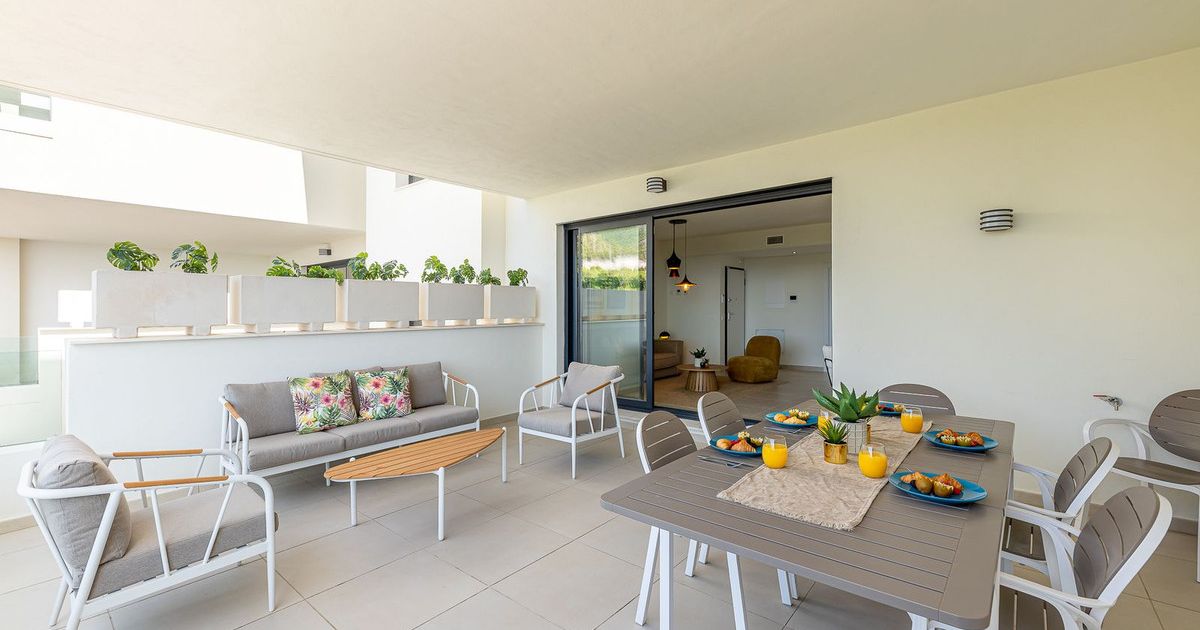 Apartament na środkowym piętrze w Benalmadena, Benalmadena, 12/12