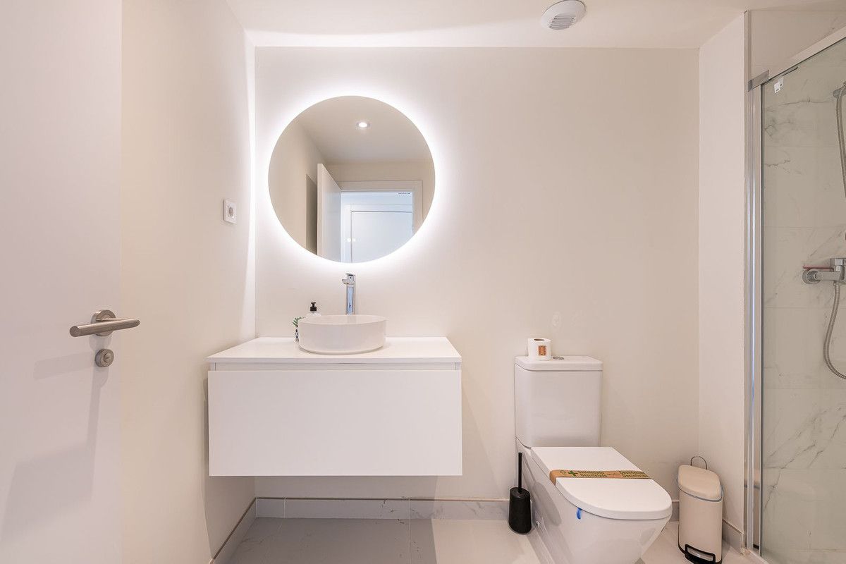 Apartament na środkowym piętrze w Benalmadena, Benalmadena, 6/12
