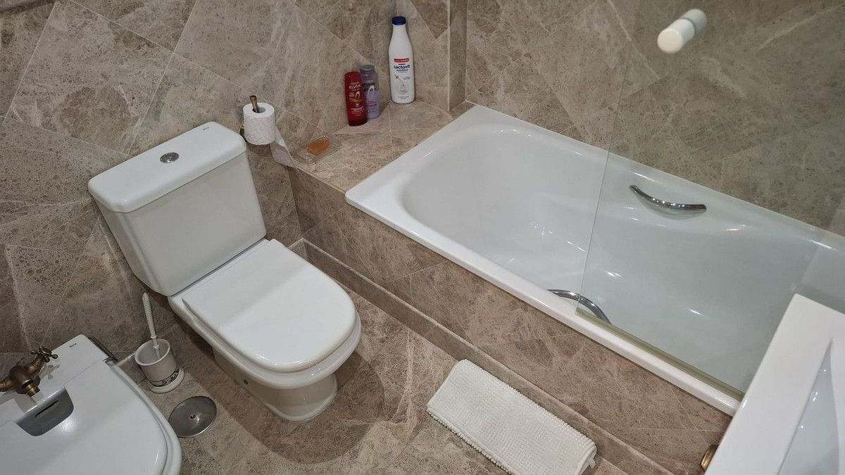 Dachgeschoss-Apartment in Manilva, Manilva, 12/12