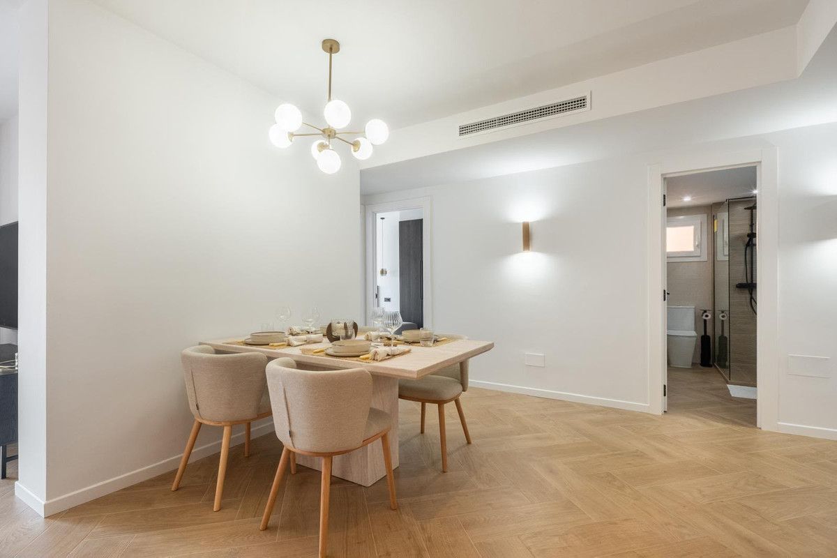 Appartement op de middelste verdieping in Nueva Andalucía, Nueva Andalucía, 12/12