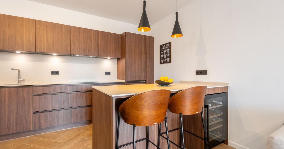 Appartement op de middelste verdieping in Nueva Andalucía, Nueva Andalucía, 9/12