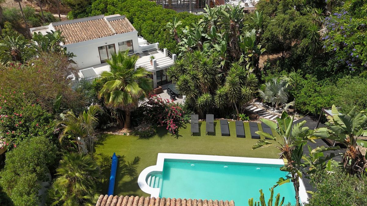 Vrijstaande Villa in Marbella, El Rosario, 2/12