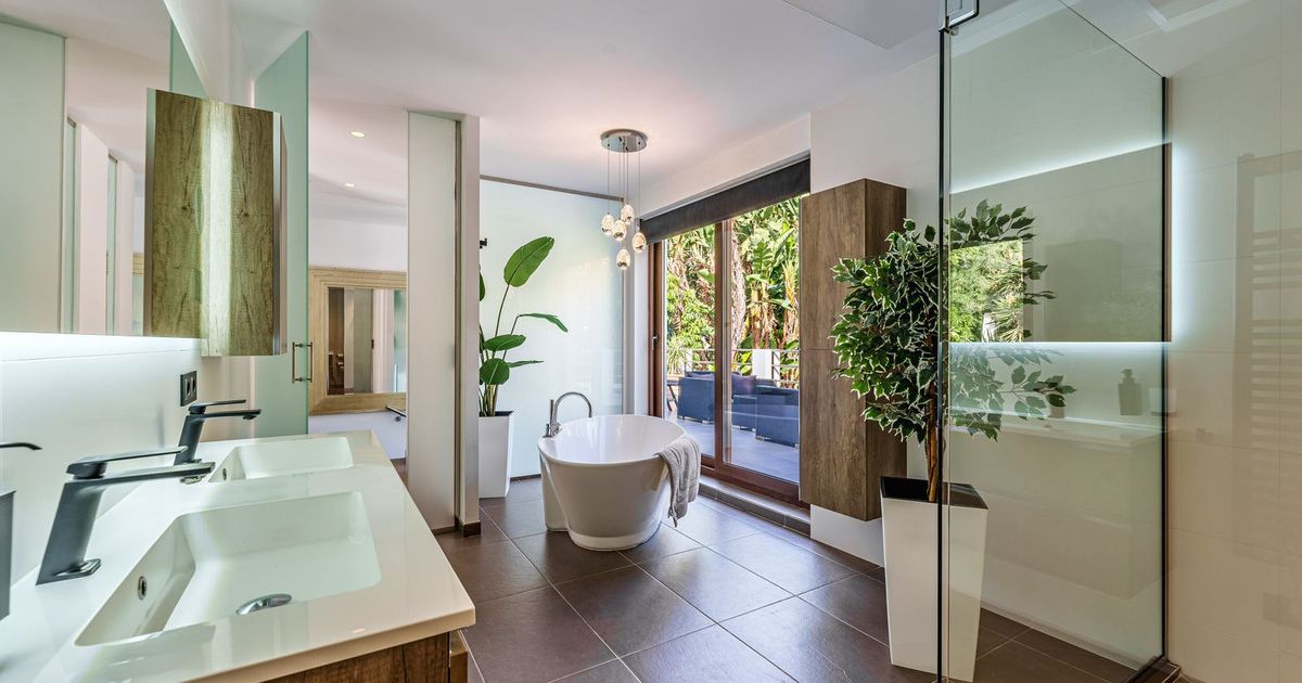 Vrijstaande Villa in Marbella, El Rosario, 12/12