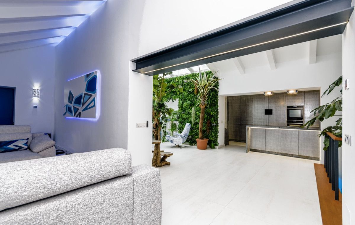 Townhouse in Estepona, Estepona, 4/12