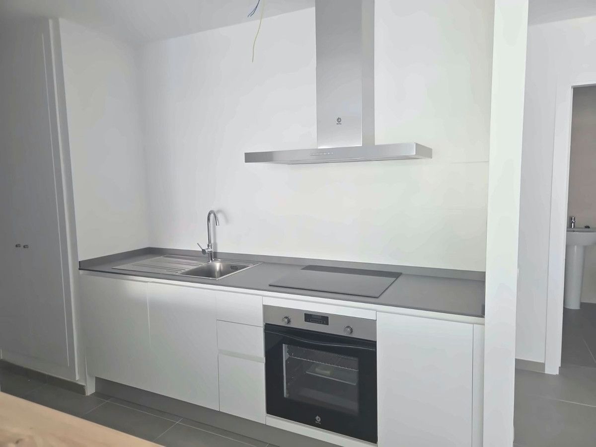 Middle Floor Apartment in Benalmadena Costa, Benalmadena Costa, 7/12