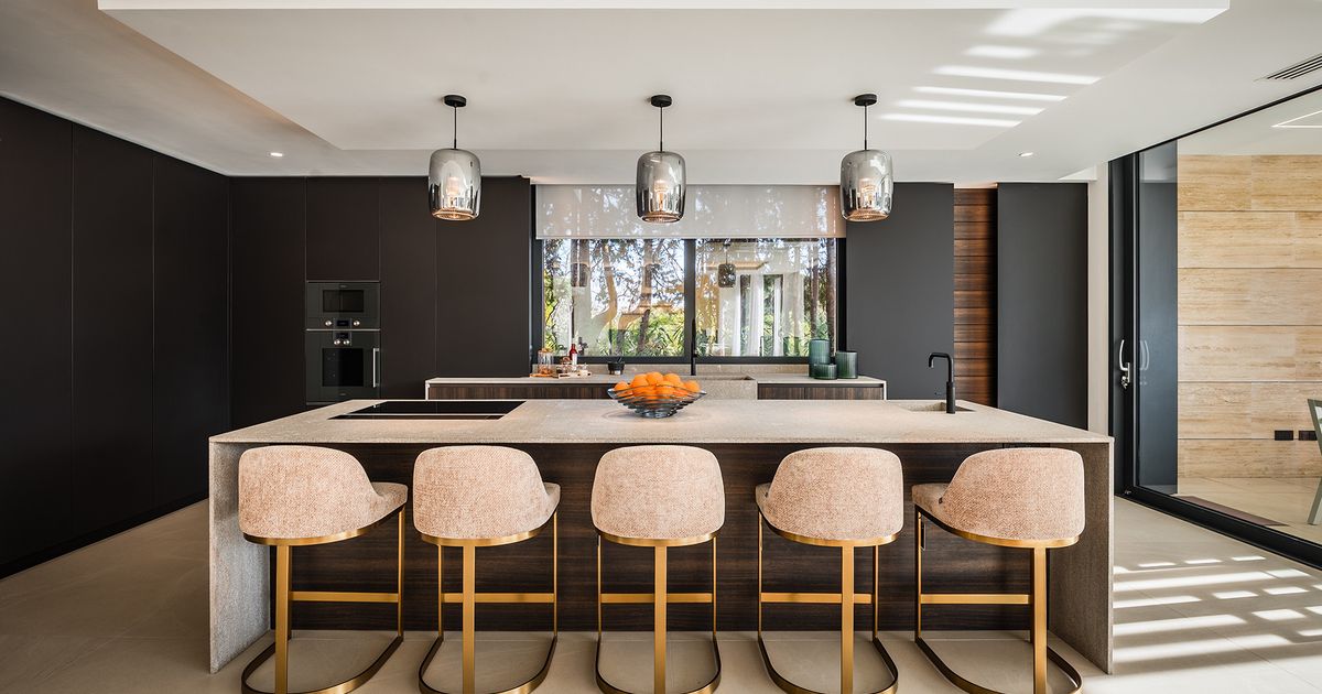 Villa in Sotogrande, Reyes y Reinas, Sotogrande, 3/12