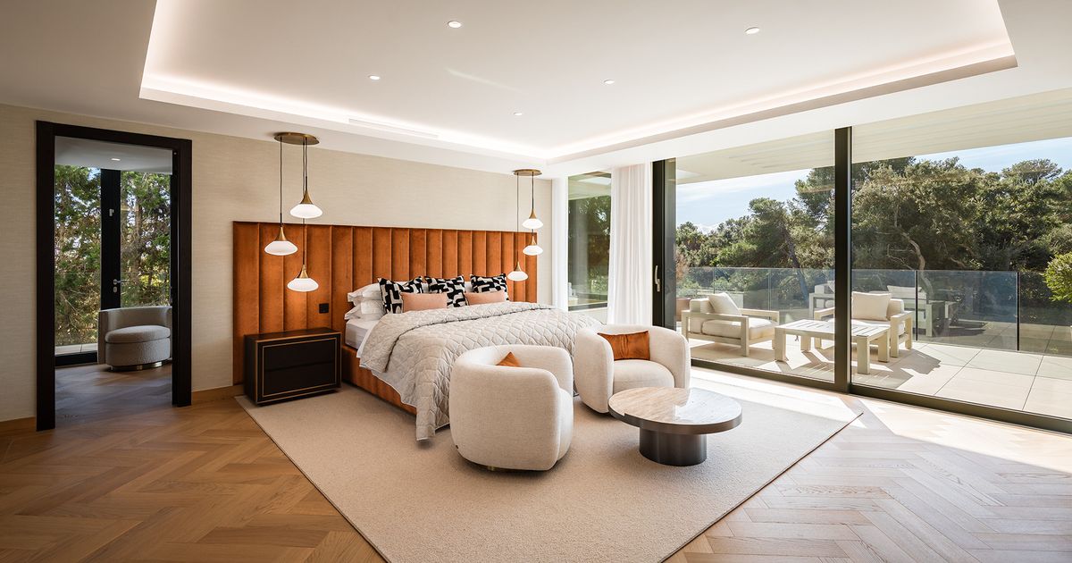 Villa in Sotogrande, Reyes y Reinas, Sotogrande, 5/12