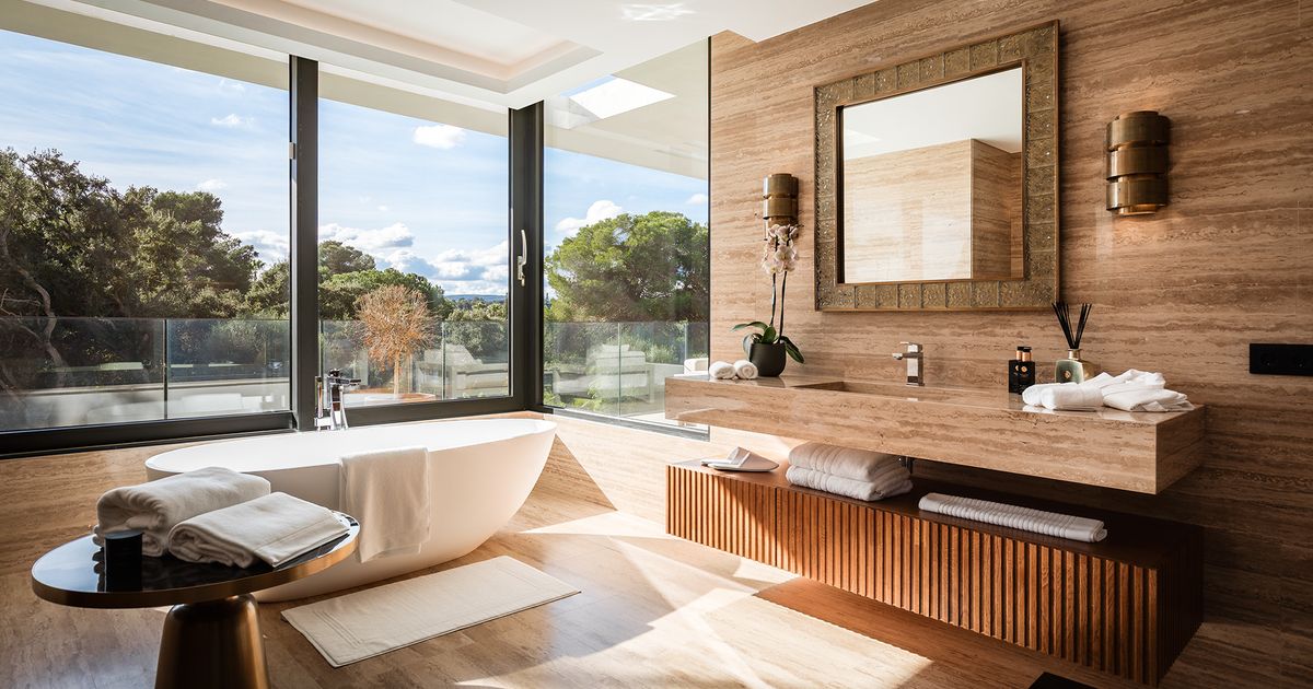 Villa in Sotogrande, Reyes y Reinas, Sotogrande, 7/12