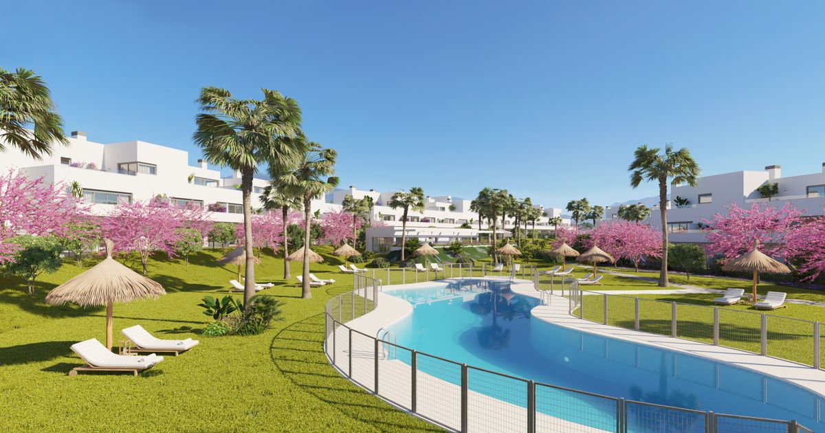 Квартира на первом этаже в Estepona, Cancelada, Estepona, 3/12