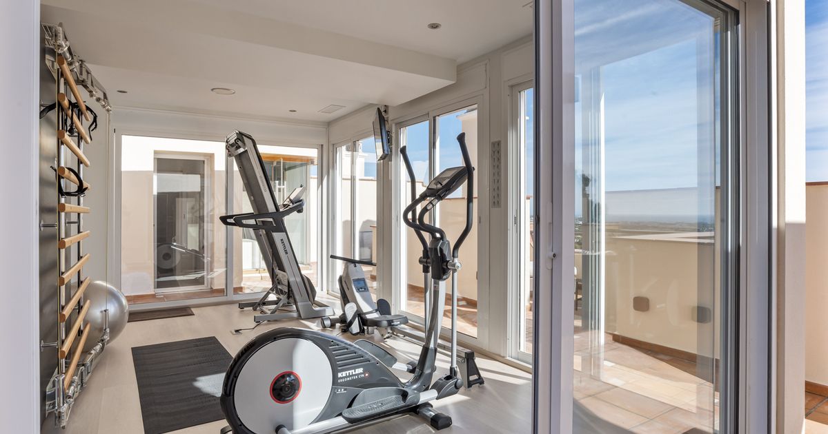 Duplex Penthouse in Benahavis, Los Almendros, Benahavis, 5/12